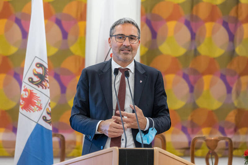 DIE DIGITALISIERUNG DES JUSTIZWESENS: IN DEN GERICHTSÄMTERN DER REGION TRENTINO-SÜDTIROL STARTET DER TECHNOLOGISCHE INNOVATIONSPROZESS