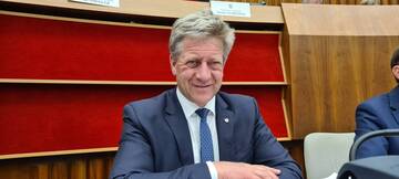 MEHR INKLUSION UND RECHTSSICHERHEIT BEIM WAHLRECHT: REGIONALRAT GENEHMIGT ÄNDERUNGEN AM KODEX DER ÖRTLICHEN KÖRPERSCHAFTEN