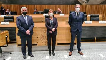 JOSEF NOGGLER, MAURIZIO FUGATTI UND SARA FERRARI SIND DIE „DELEGIERTEN“ DER REGION