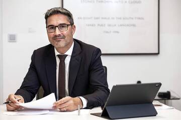 KOMPATSCHER: REGION VERSTÄRKT DIE UNTERSTÜTZUNG DER FAMILIEN IN SCHWIERIGKEITEN 