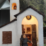 Bild: la chiesa pronta per la Messa prima