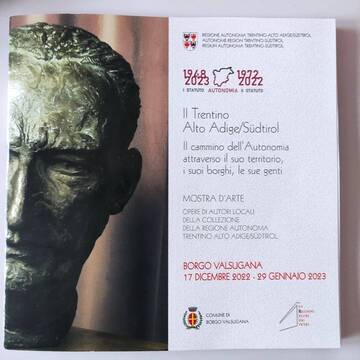 Bild: la copertina del catalogo della mostra