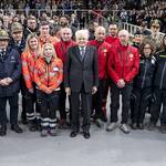 Bild: Mattarella con i volontari