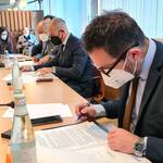 Bild: riunione consiglio regionali autonomie 04