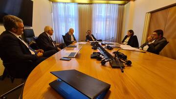 FUGATTI UND KOMPATSCHER STREBEN DIE ERRICHTUNG EINES GEMEINSAMEN PEDIATRIC SURGICAL BOARDS FÜR TRIENT UND BOZEN AN