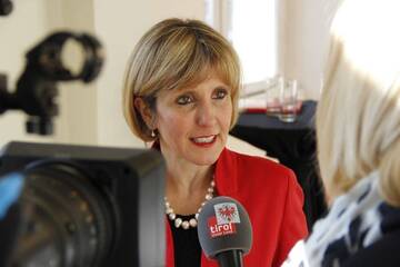 NEUE INFORMATIONSTECHNOLOGIE FÜR DIE GERICHTSÄMTER