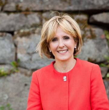 DEEG: „NEUE REGELN ZUM SCHUTZ DES KÜNSTLERISCHEN ERBES DER REGION”